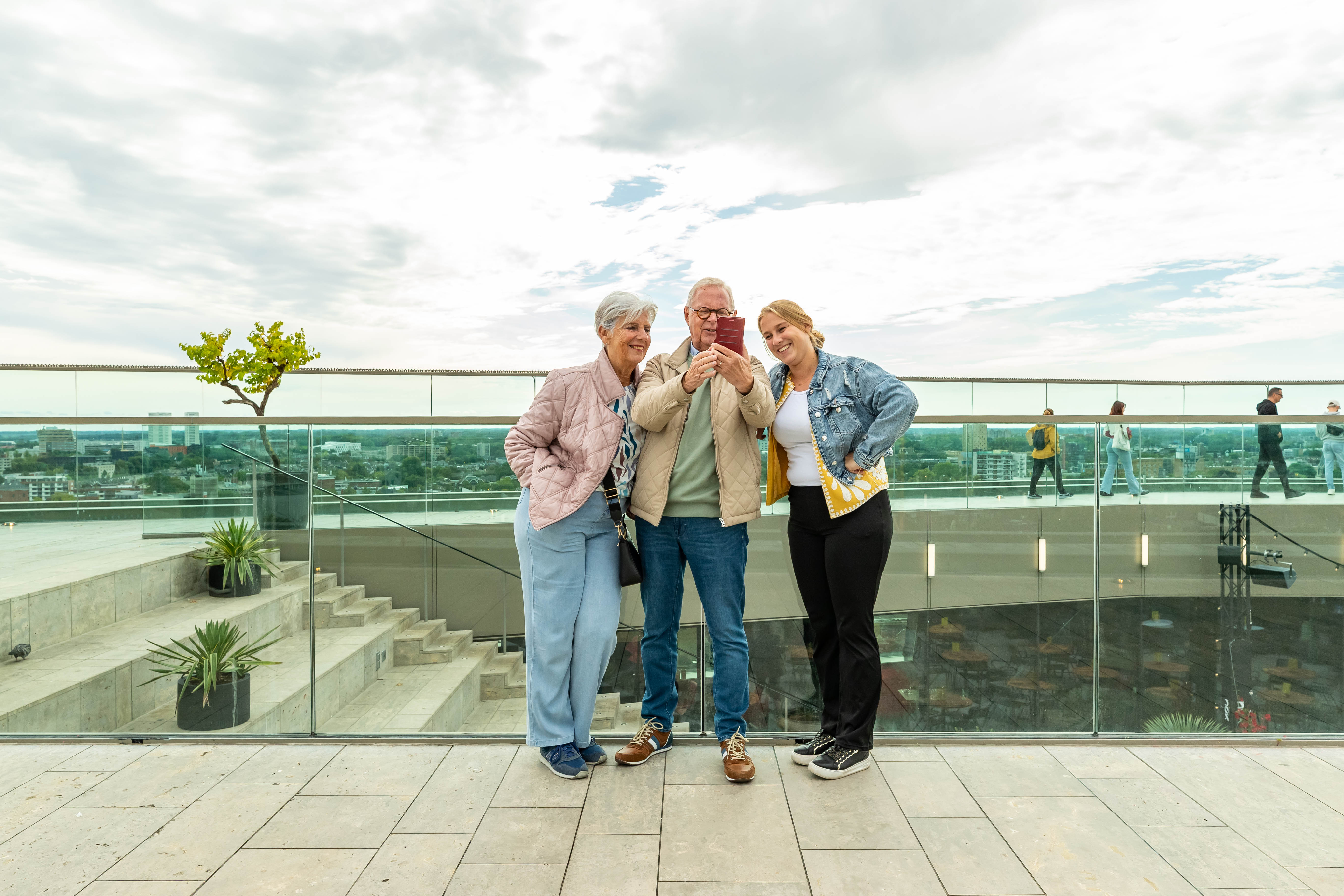 Een eenvoudige smartphone-uitleg voor senioren